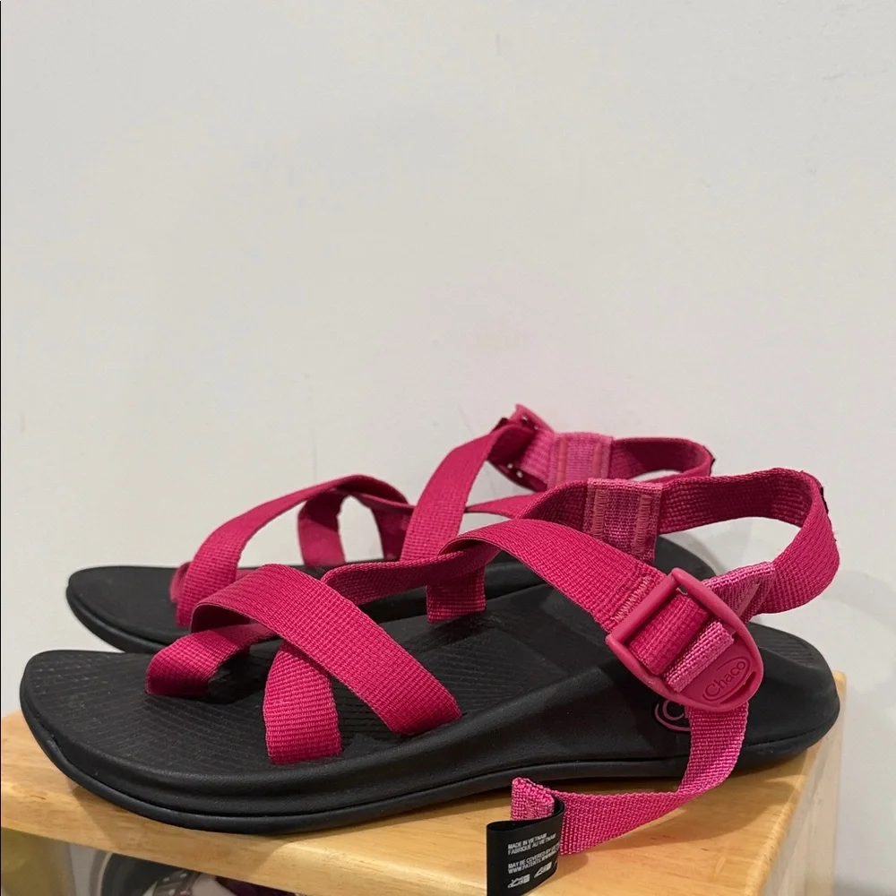 Chaco Women's Fuchsia Sandals - Picture 3 of 5